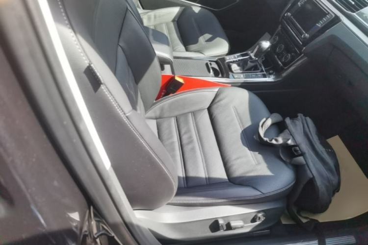 Used Volkswagen Passat 2017 380TSI DSG Prestige Edition Right Front Seat