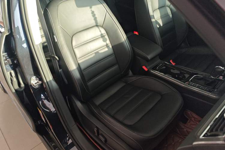 Used Volkswagen Passat 2017 330TSI DSG Luxury Edition Right Front Seat