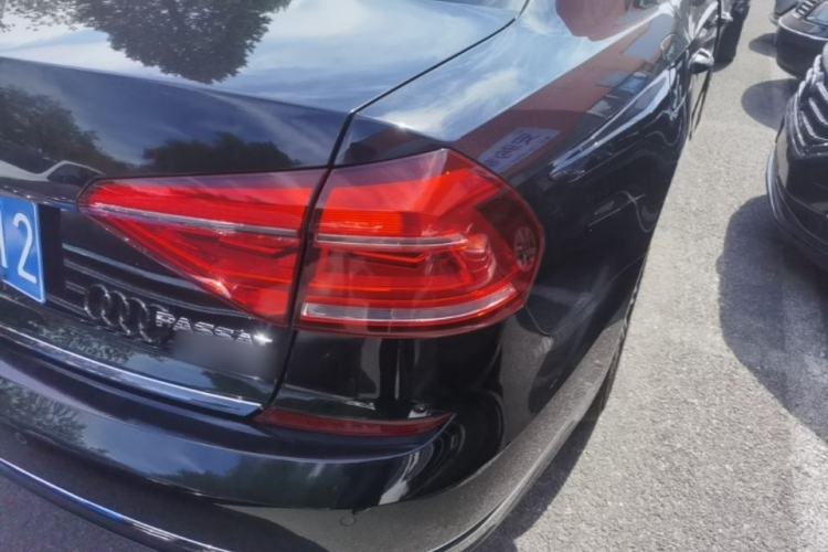 Used Volkswagen Passat 2017 380TSI DSG Prestige Edition Right Rear Taillight
