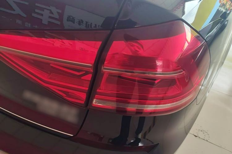 Used Volkswagen Passat 2017 330TSI DSG Prestige Edition Right Rear Taillight