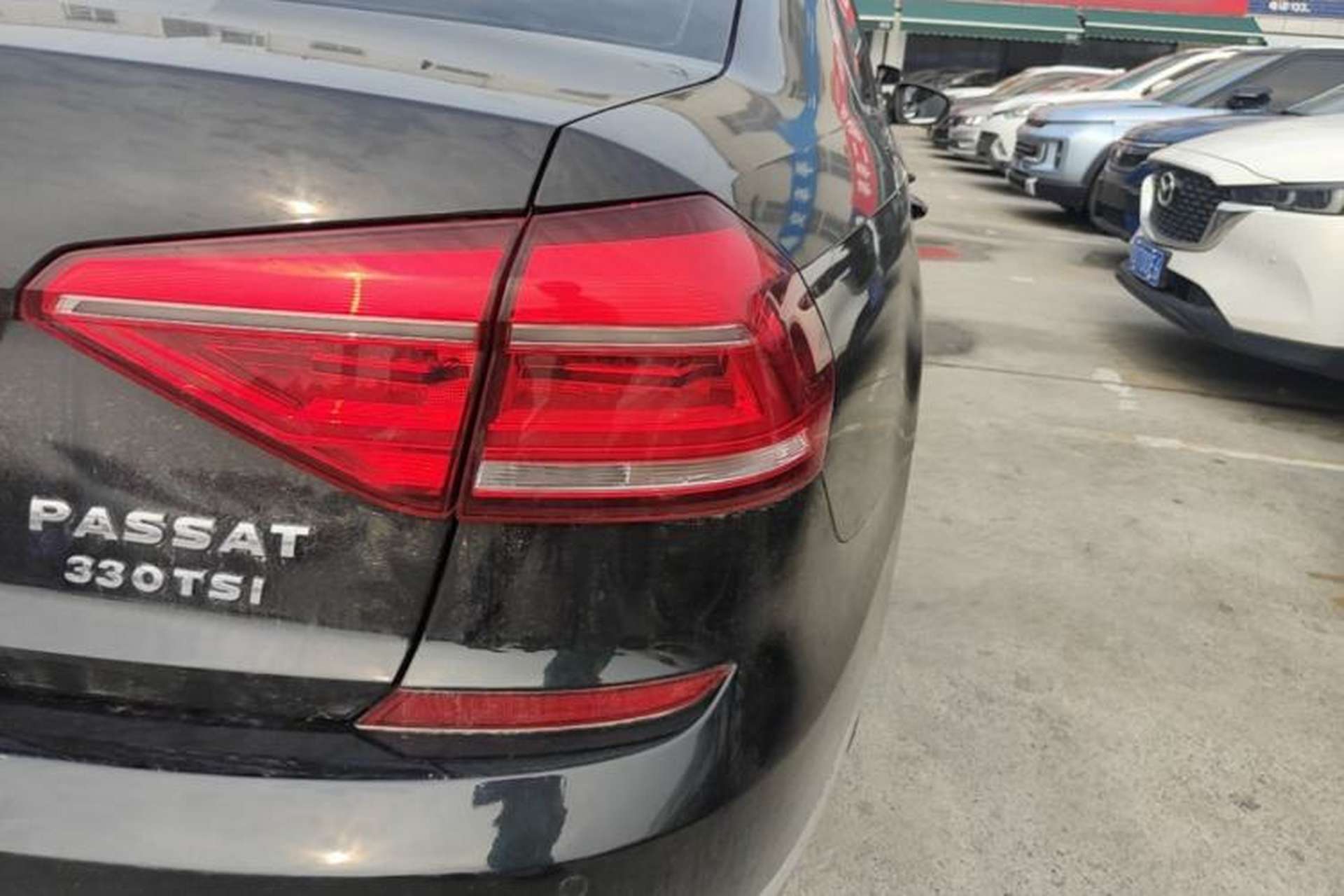 Used Volkswagen Passat 2017 330TSI DSG Luxury Edition Right Rear Taillight