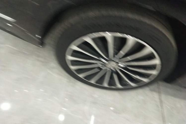 Used Volkswagen Passat 2017 330TSI DSG Prestige Edition Right Rear Wheel Hub