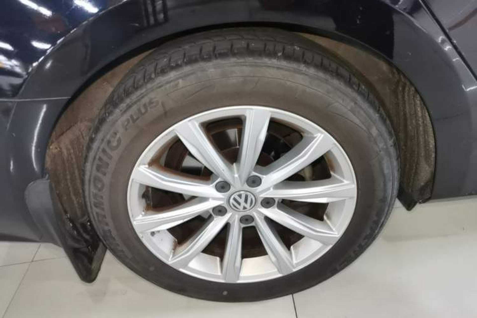 Used Volkswagen Passat 2017 330TSI DSG Luxury Edition Right Rear Wheel Hub