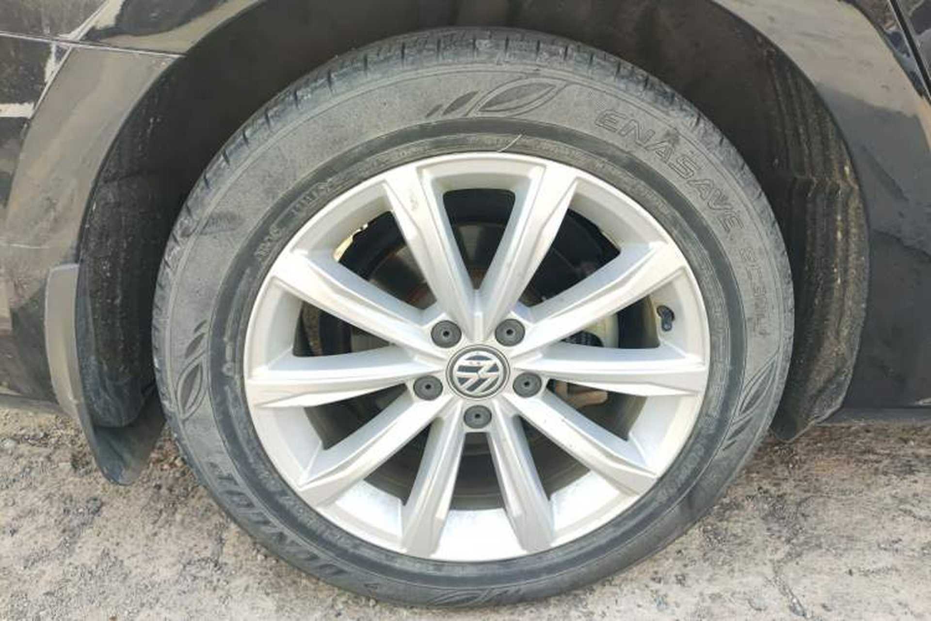 Used Volkswagen Passat 2017 280TSI DSG Luxury Edition Right Rear Wheel Hub