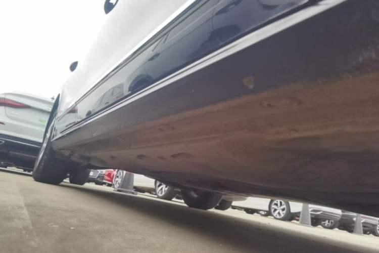 Used Volkswagen Passat 2017 1.8TSI DSG Government Procurement Version (CEA Engine) Right Side Sill