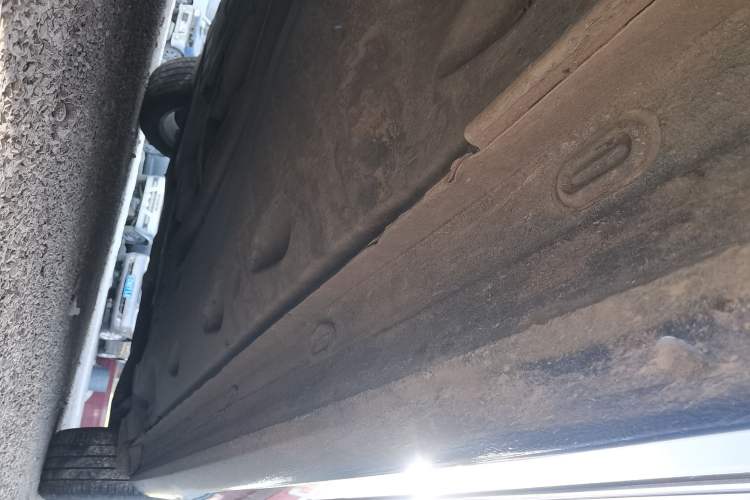 Used Volkswagen Passat 2017 330TSI DSG Luxury Edition Right Side Sill