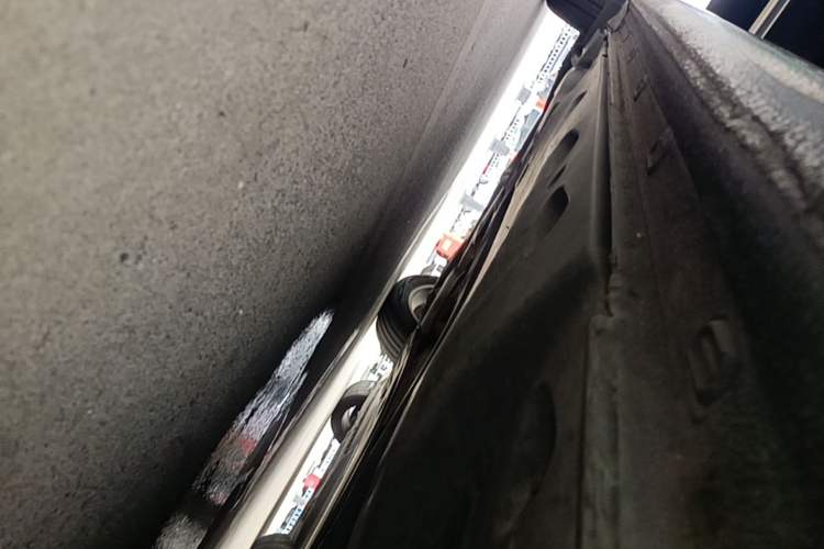 Used Volkswagen Passat 2017 330TSI DSG Luxury Edition Right Side Sill