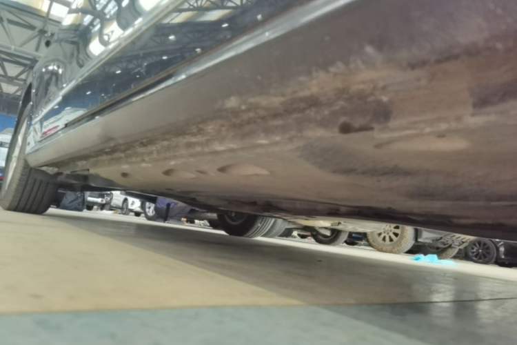 Used Volkswagen Passat 2017 1.8TSI DSG Government Procurement Version (CEA Engine) Right Side Sill