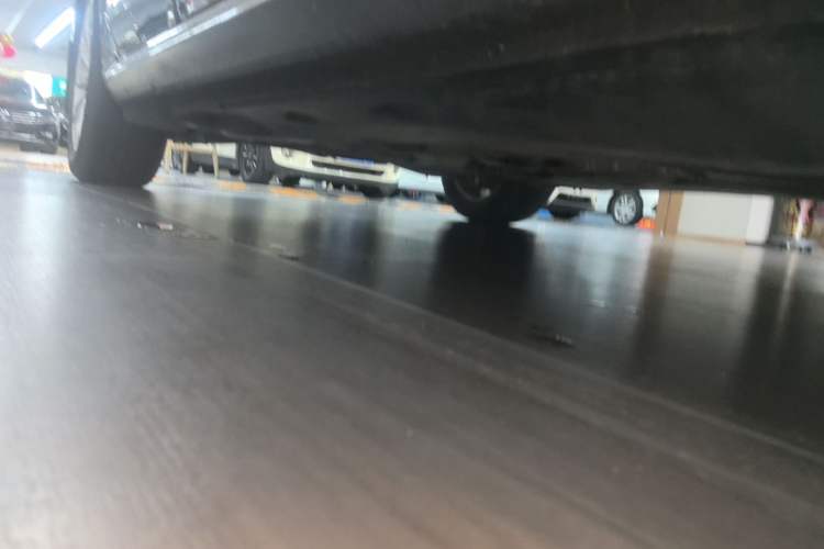 Used Volkswagen Passat 2017 330TSI DSG Luxury Edition Right Side Sill