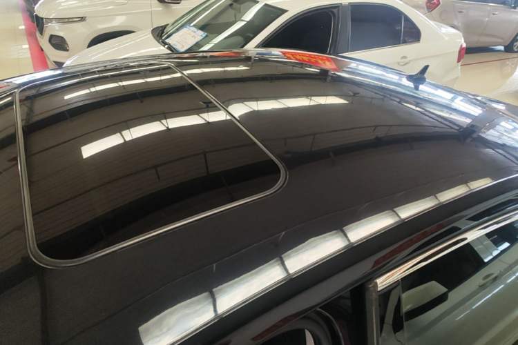 Used Volkswagen Passat 2017 280TSI DSG Luxury Edition Roof