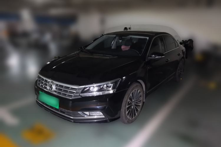 Used Volkswagen Passat 2017 330TSI DSG Prestige Edition Guazi used car, China used car export, Used car for sale, Used cars, Cheapest cars for sale