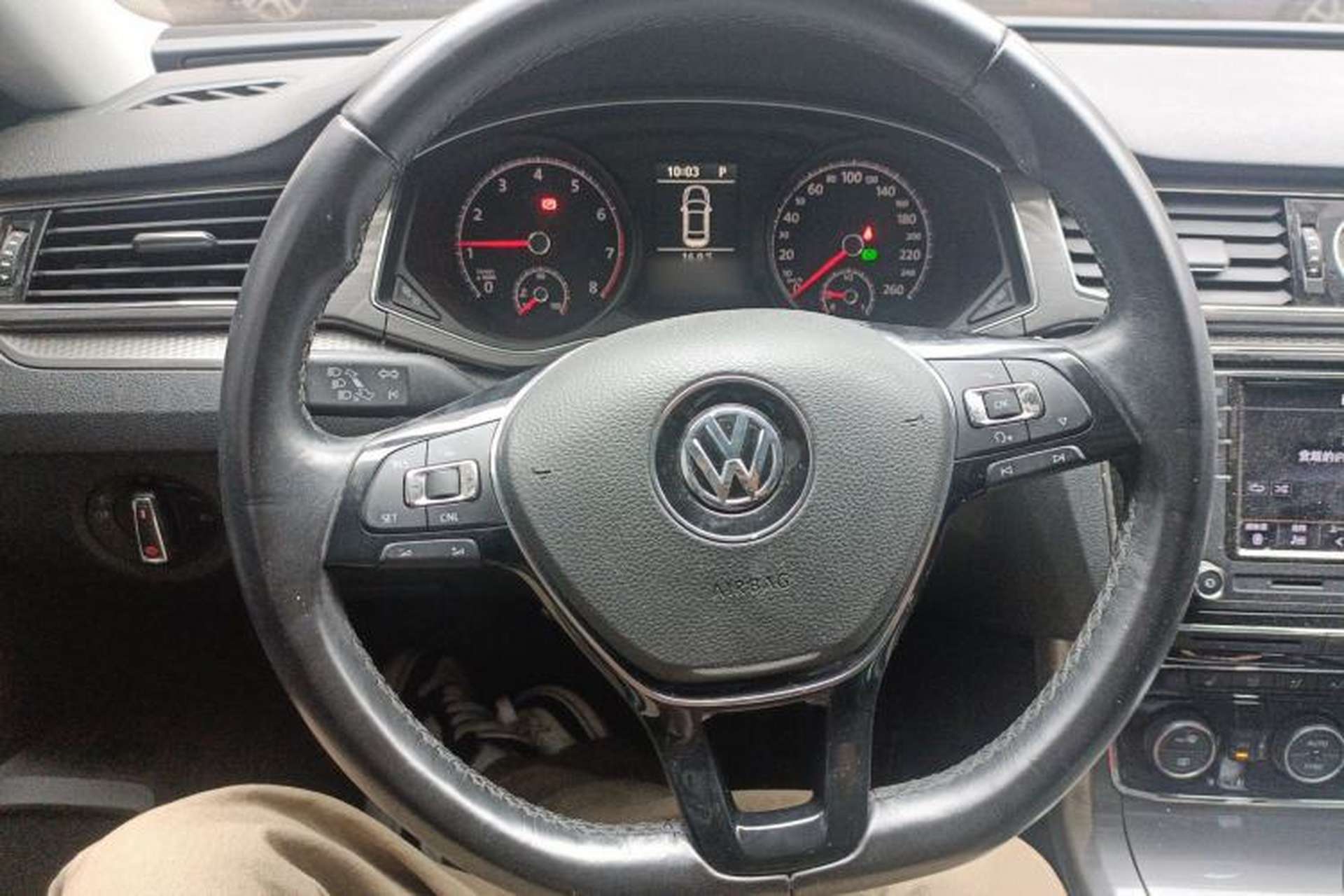 Used Volkswagen Passat 2017 330TSI DSG Luxury Edition Steering Wheel