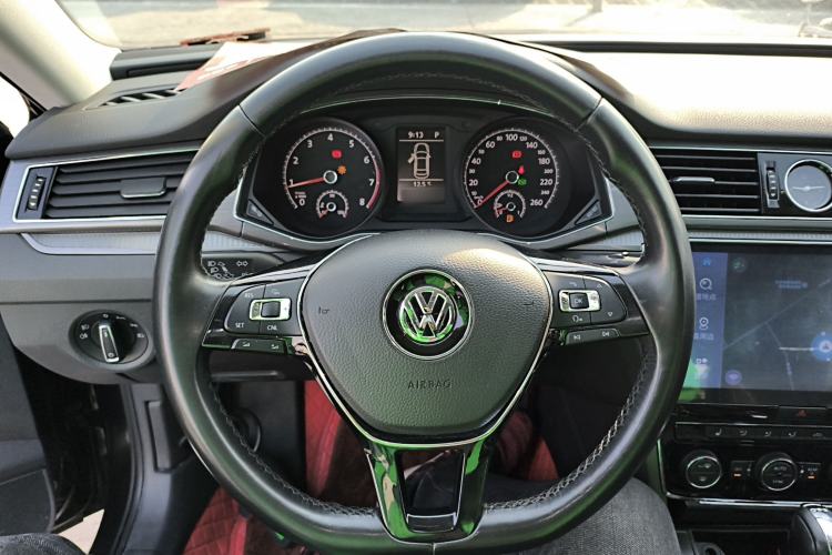 Used Volkswagen Passat 2017 330TSI DSG Luxury Edition Steering Wheel