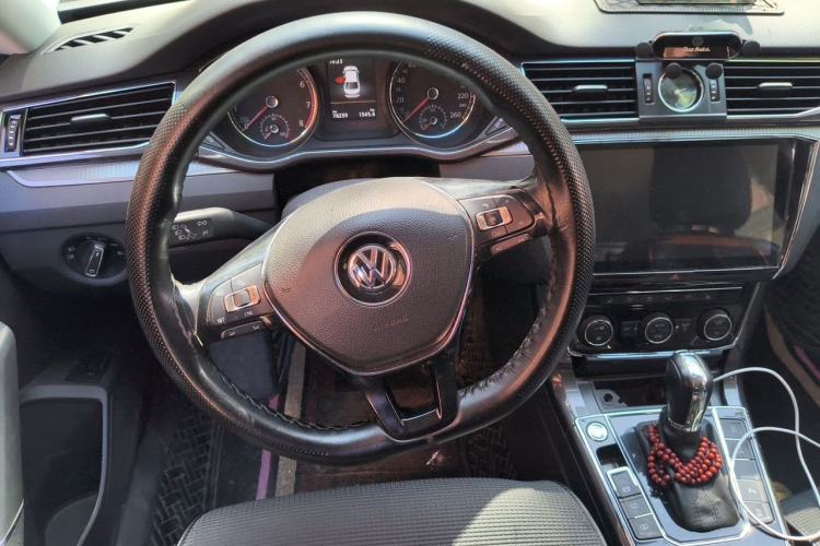 Used Volkswagen Passat 2017 330TSI DSG Prestige Edition Steering Wheel