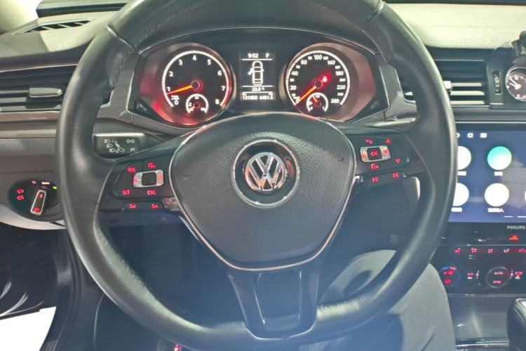 Used Volkswagen Passat 2017 280TSI DSG Luxury Edition Steering Wheel