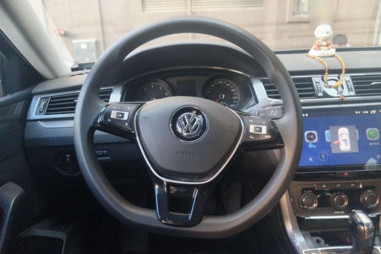 Used Volkswagen Passat 2017 280TSI DSG Luxury Edition Steering Wheel