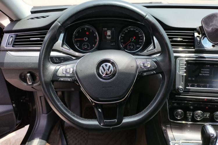 Used Volkswagen Passat 2017 330TSI DSG Prestige Edition Steering Wheel