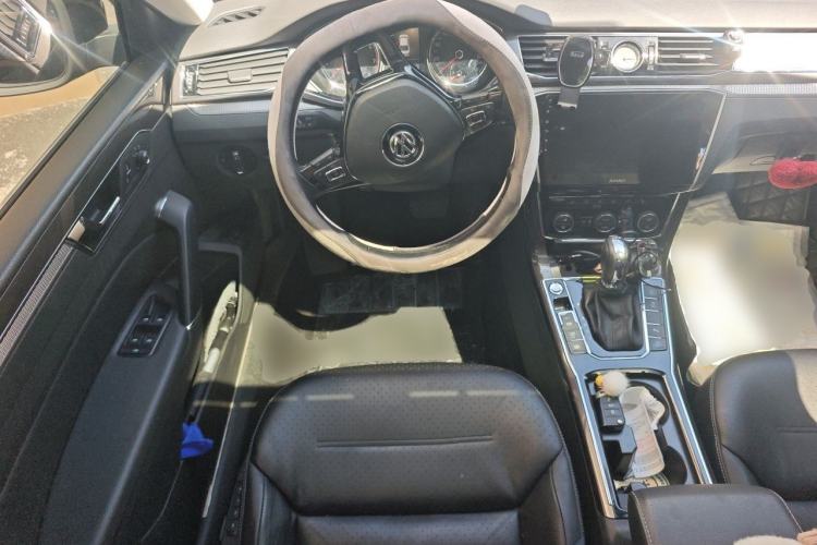 Used Volkswagen Passat 2017 330TSI DSG Prestige Edition Steering Wheel