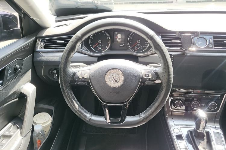 Used Volkswagen Passat 2017 330TSI DSG Prestige Edition Steering Wheel