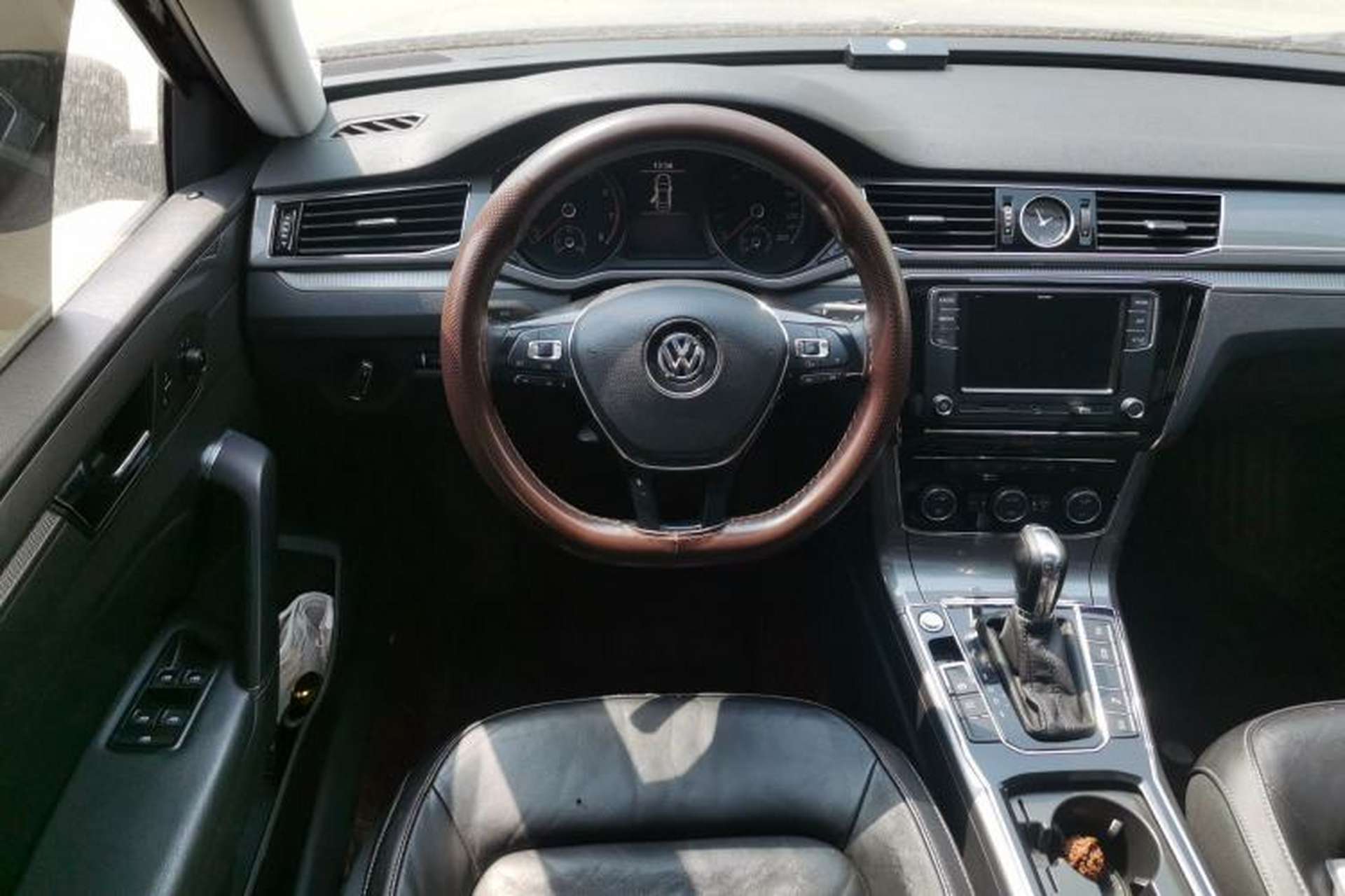 Used Volkswagen Passat 2017 330TSI DSG Luxury Edition Steering Wheel