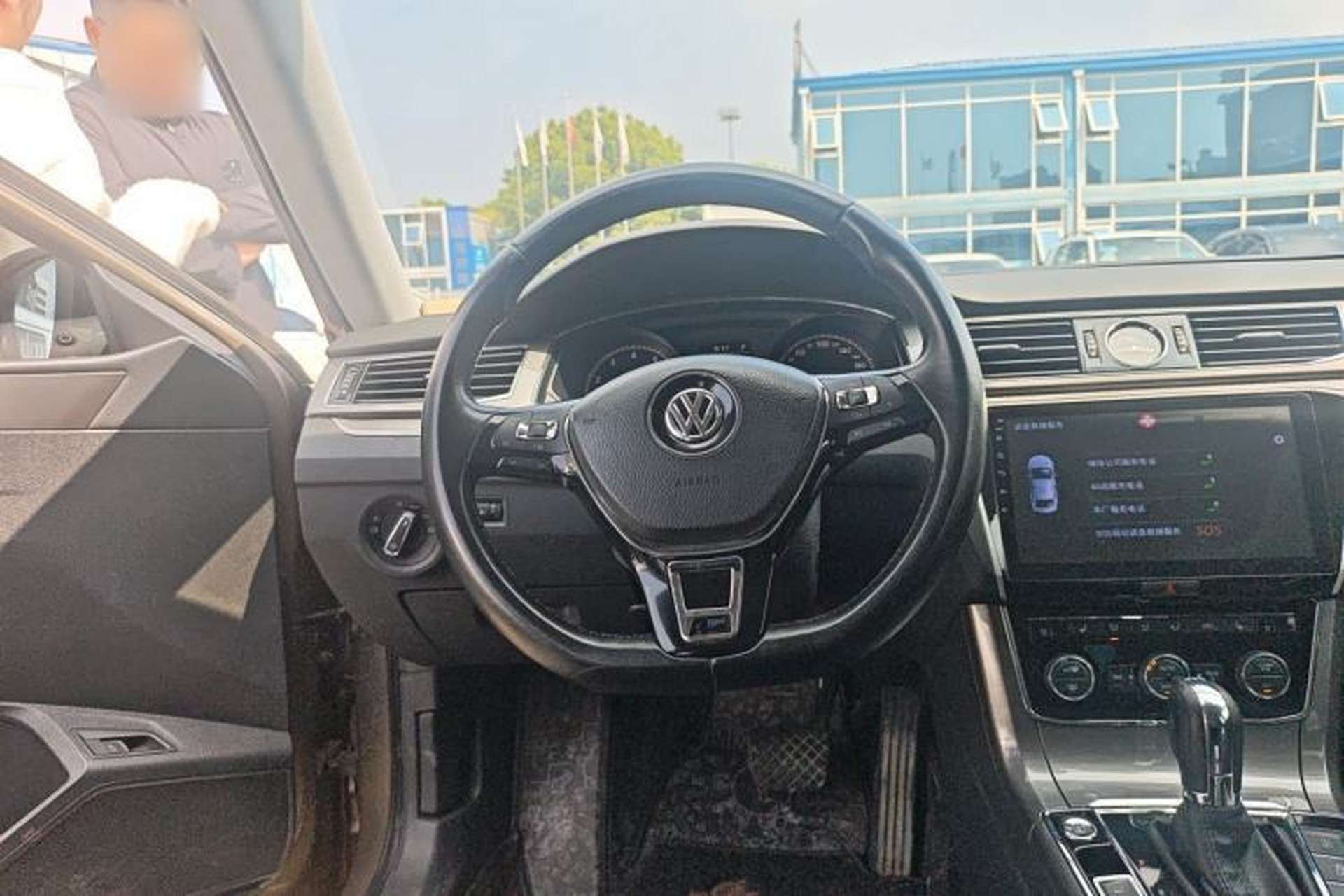 Used Volkswagen Passat 2017 330TSI DSG Luxury Edition Steering Wheel
