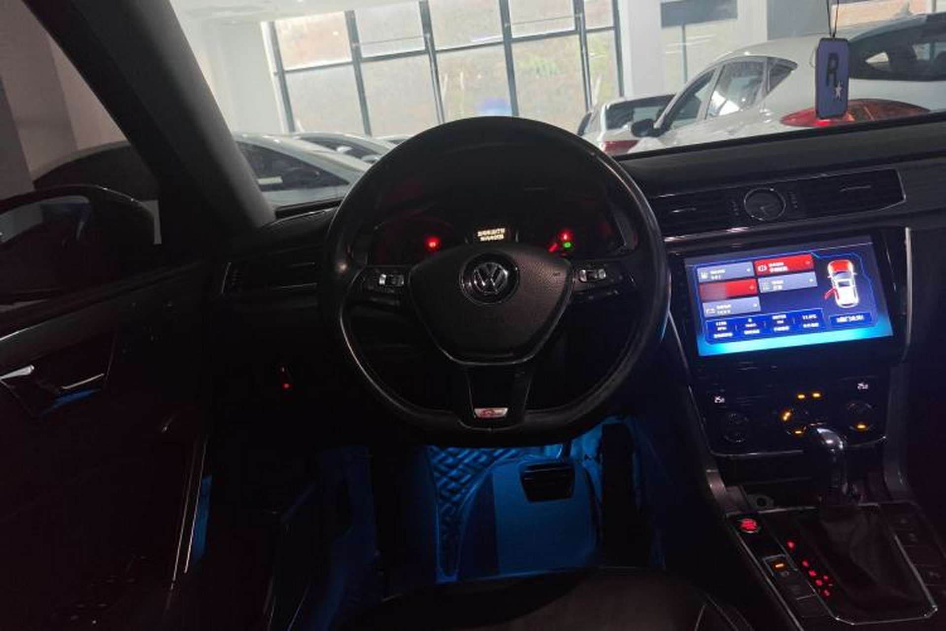 Used Volkswagen Passat 2017 330TSI DSG Luxury Edition Steering Wheel