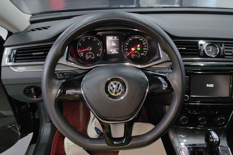 Used Volkswagen Passat 2017 1.8TSI DSG Government Procurement Version (CEA Engine) Steering Wheel