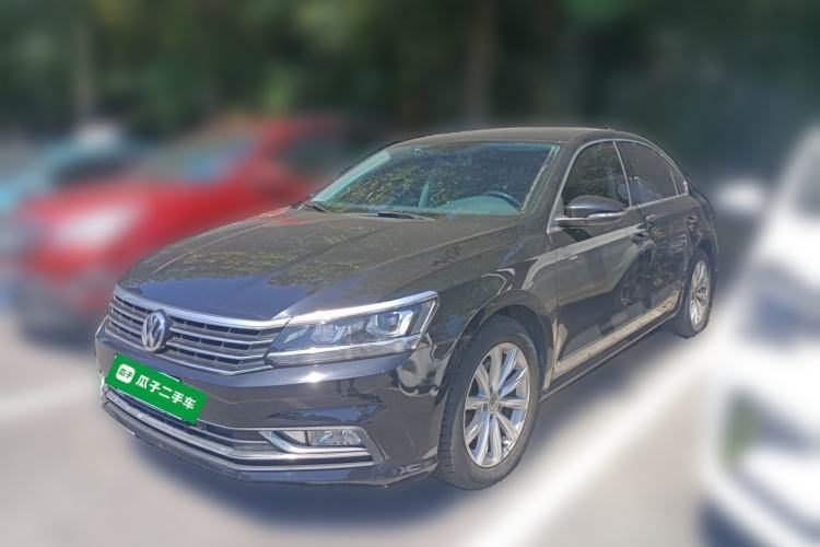 Volkswagen Passat 2017 330TSI DSG Luxury Edition usata Guazi used car, China used car export, Used car for sale, Used cars, Cheapest cars for sale