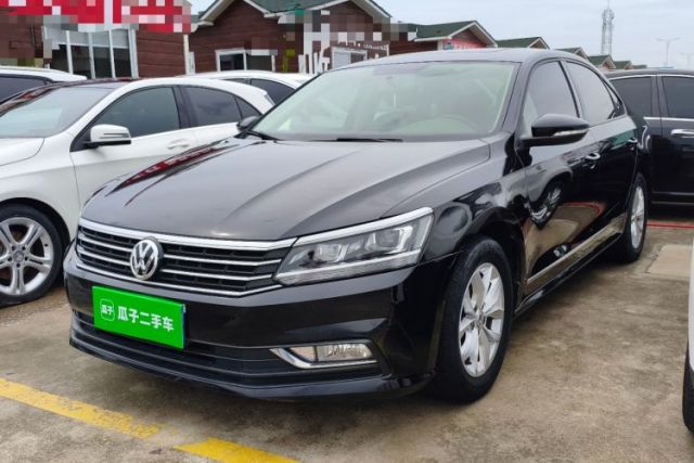 Ojetý Volkswagen Passat 2017 280TSI DSG Luxury Edition