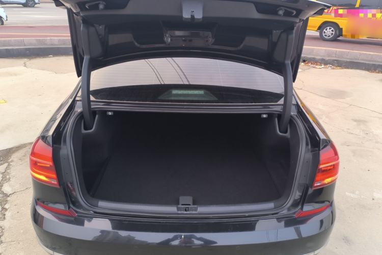 Used Volkswagen Passat 2017 1.8TSI DSG Government Procurement Version (CEA Engine) Trunk