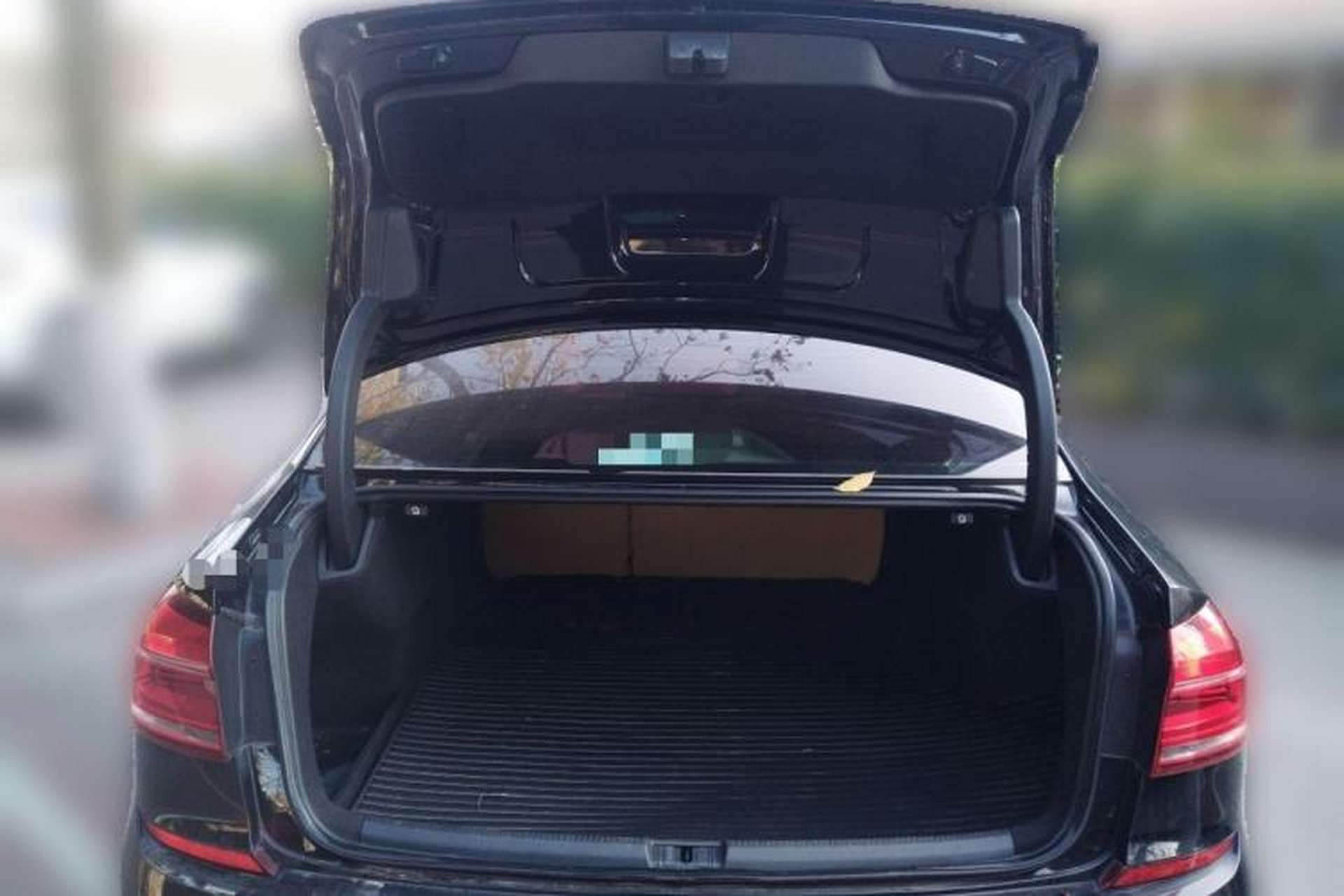 Used Volkswagen Passat 2017 330TSI DSG Luxury Edition Trunk
