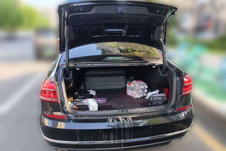 Used Volkswagen Passat 2017 330TSI DSG Luxury Edition Trunk