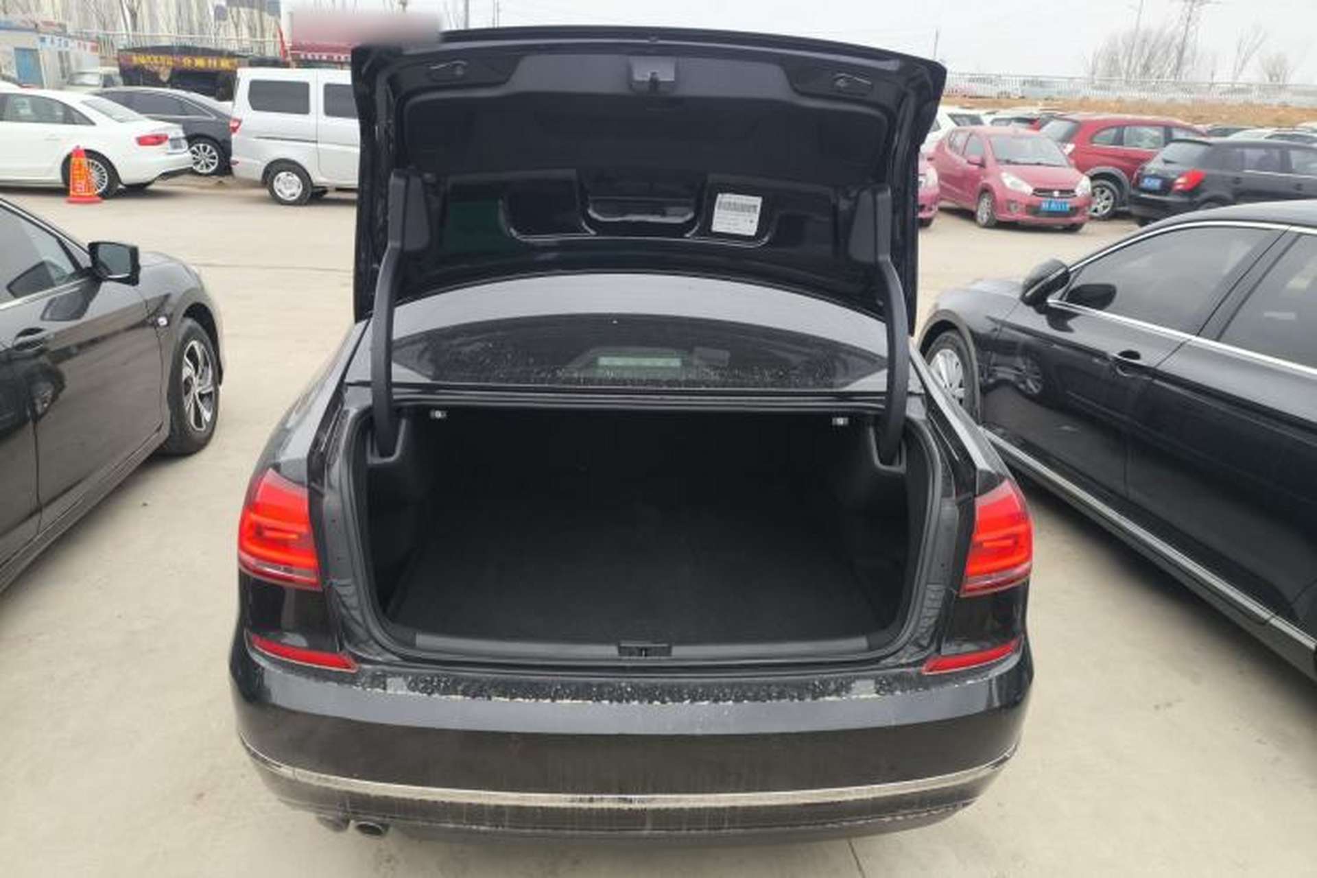 Used Volkswagen Passat 2017 330TSI DSG Luxury Edition Trunk