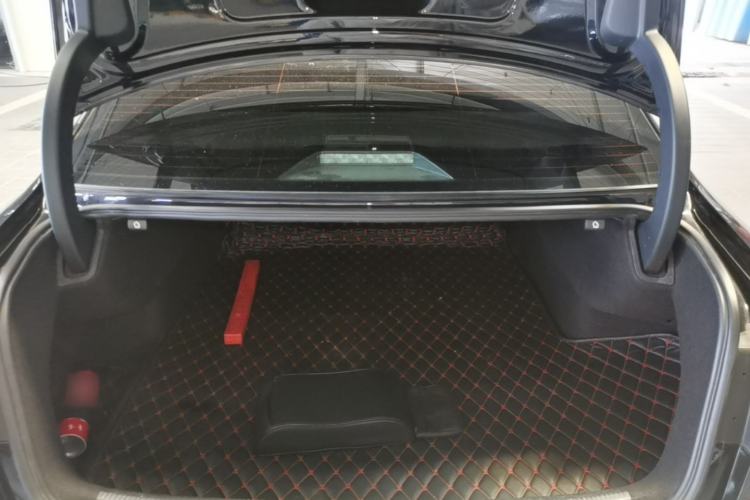 Used Volkswagen Passat 2017 330TSI DSG Luxury Edition Trunk