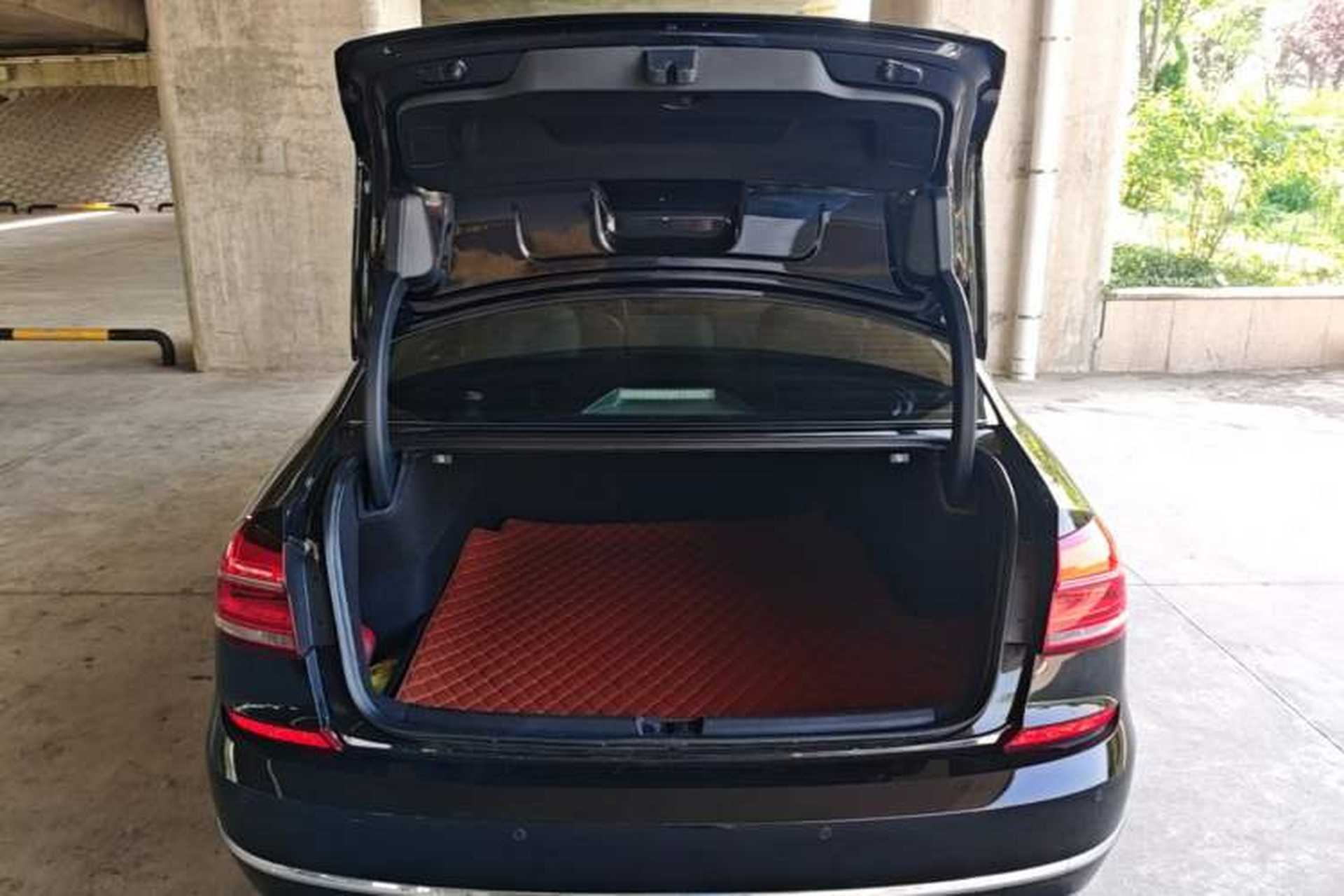 Used Volkswagen Passat 2017 380TSI DSG Prestige Edition Trunk
