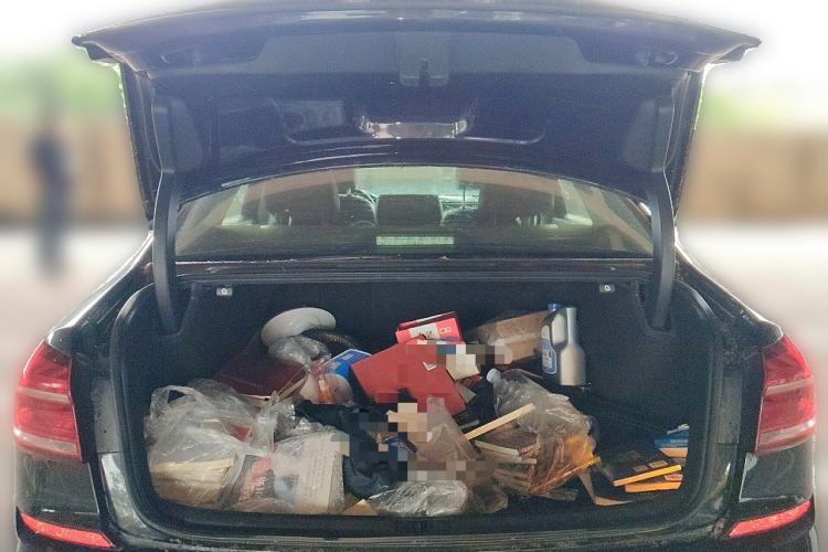Used Volkswagen Passat  Trunk