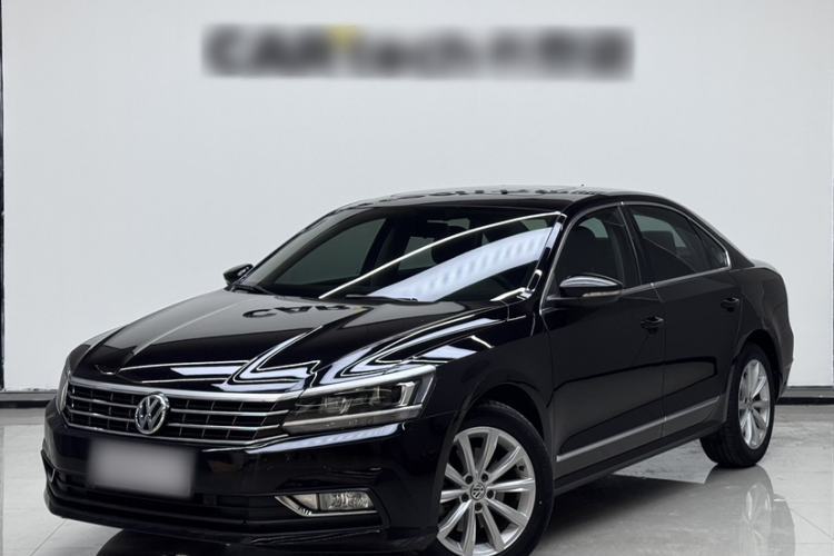 Ojetý Volkswagen Passat 2017 330TSI DSG Luxury Edition Guazi used car, China used car export, Used car for sale, Used  cars, Cheapest cars for sale