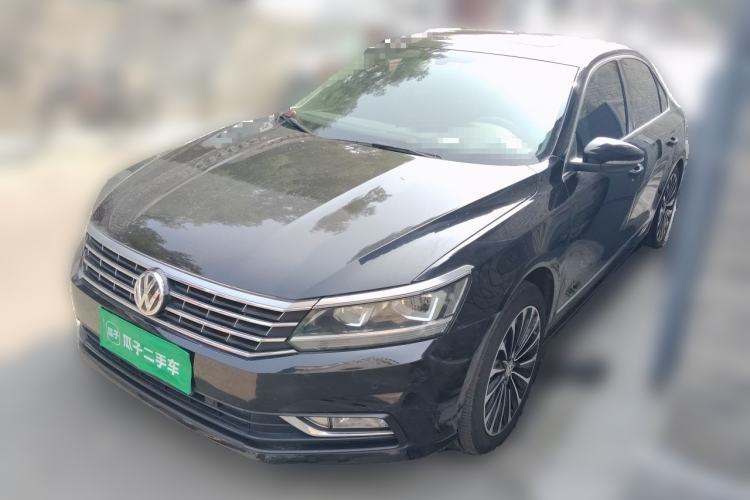 Used Volkswagen Passat 2017 330TSI DSG Luxury Edition Guazi used car, China used car export, Used car for sale, Used Volkswagen cars, Cheapest cars for sale