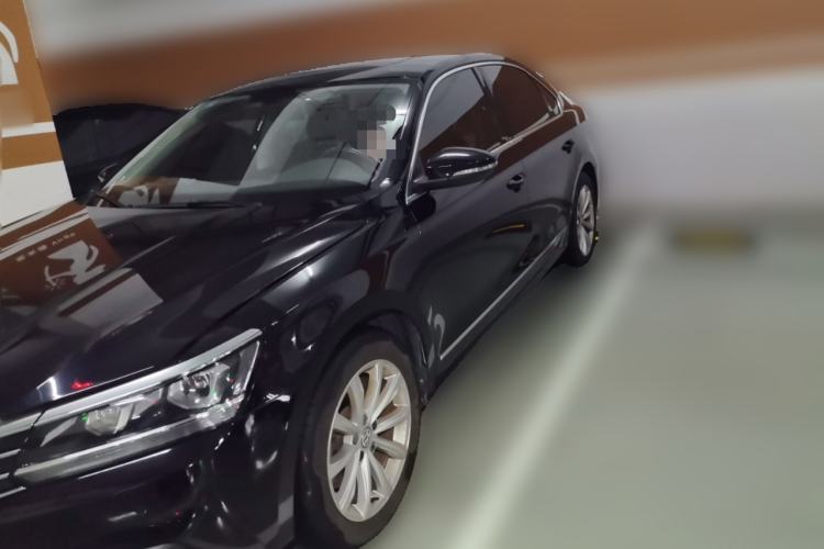 Used Volkswagen Passat 2017 330TSI DSG Luxury Edition Guazi used car, China used car export, Used car for sale, Used Volkswagen cars, Cheapest cars for sale
