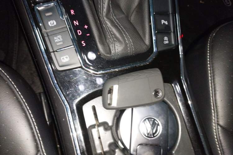 Used Volkswagen Passat 2017 330TSI DSG Prestige Edition Vehicle Key