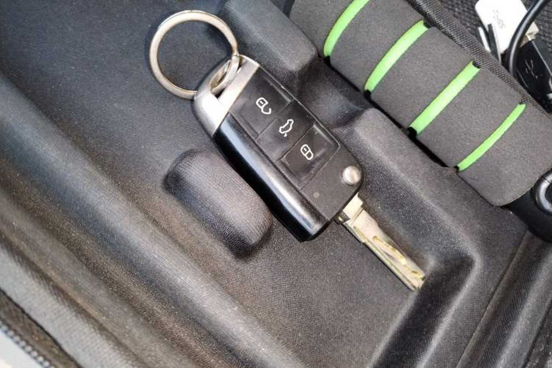 Used Volkswagen Passat 2017 330TSI DSG Luxury Edition Vehicle Key