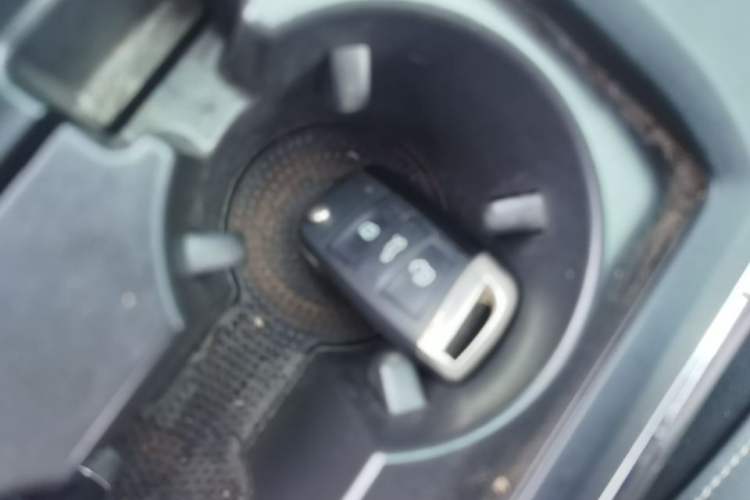 Used Volkswagen Passat 2017 1.8TSI DSG Government Procurement Version (CEA Engine) Vehicle Key