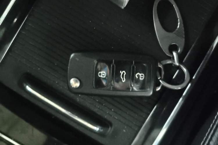 Used Volkswagen Passat 2017 330TSI DSG Luxury Edition Vehicle Key