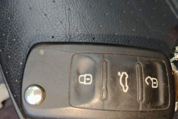 Used Volkswagen Passat 2017 330TSI DSG Prestige Edition Vehicle Key