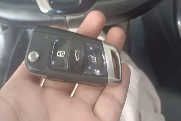 Used Volkswagen Passat 2017 330TSI DSG Prestige Edition Vehicle Key