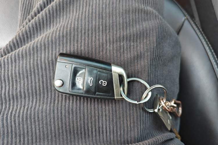 Used Volkswagen Passat 2017 330TSI DSG Luxury Edition Vehicle Key