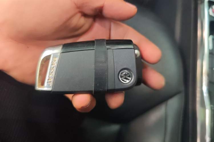 Used Volkswagen Passat 2017 380TSI DSG Prestige Edition Vehicle Key