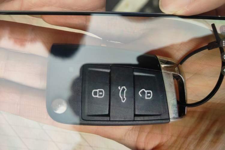 Used Volkswagen Passat 2017 330TSI DSG Luxury Edition Vehicle Key
