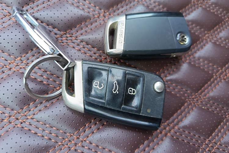 Used Volkswagen Passat 2017 1.8TSI DSG Government Procurement Version (CEA Engine) Vehicle Key