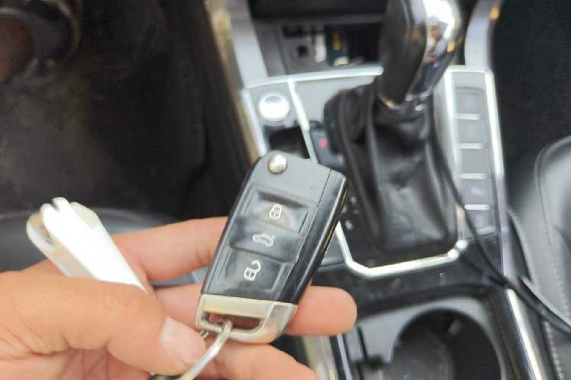 Used Volkswagen Passat 2017 330TSI DSG Luxury Edition Vehicle Key